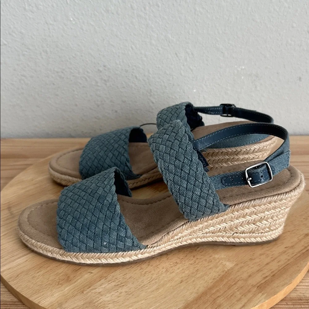 St. John's Bay Womens Lajolla Wedge Sandals